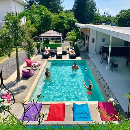 Samui Backpacker Hotel Банг-Рак Экстерьер фото