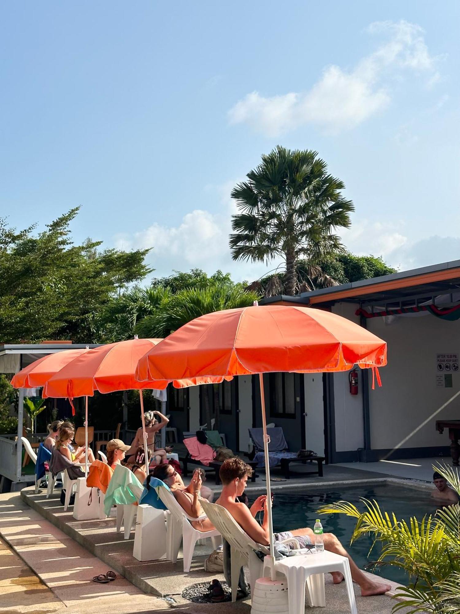 Samui Backpacker Hotel Банг-Рак Экстерьер фото