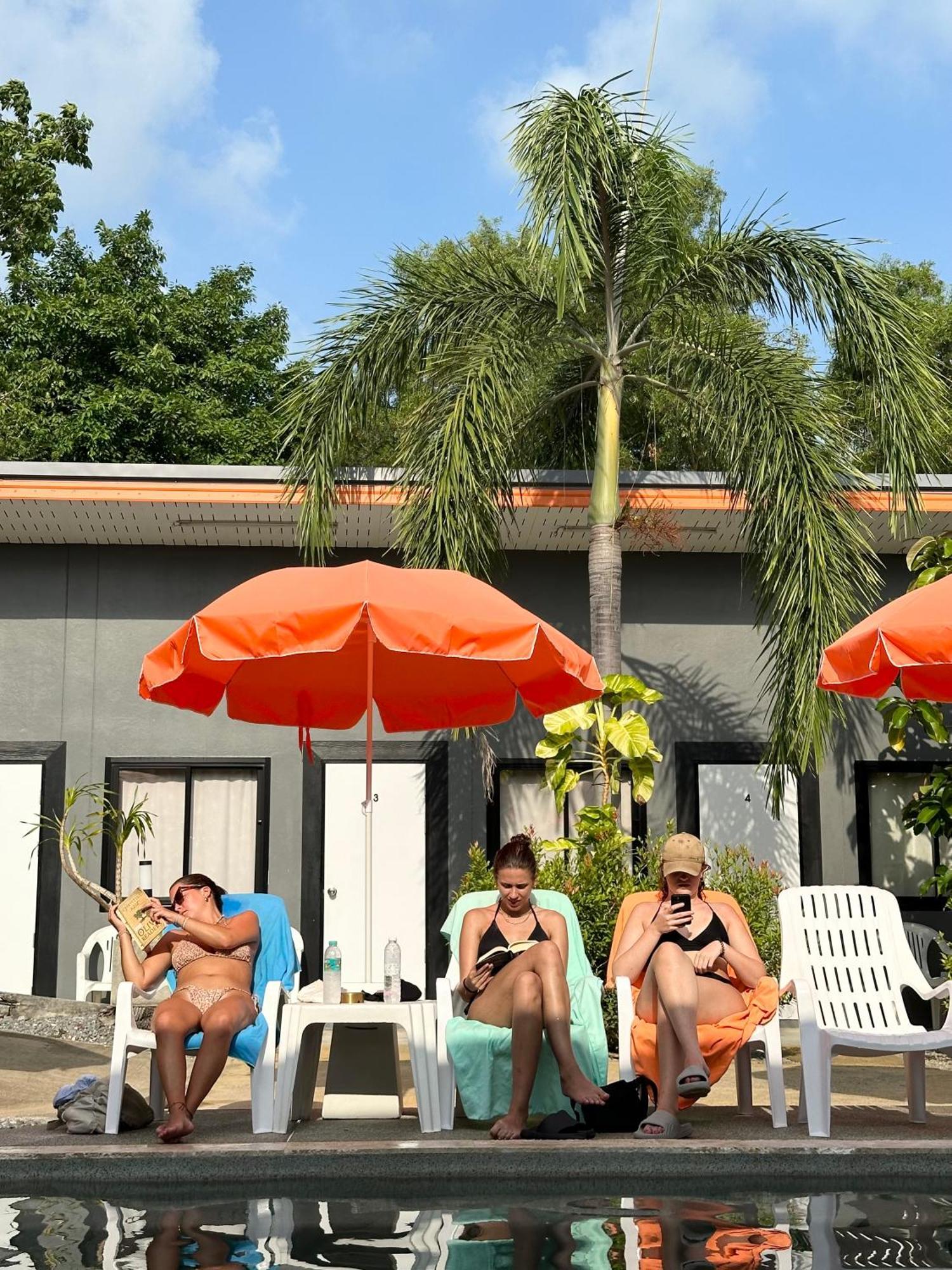 Samui Backpacker Hotel Банг-Рак Экстерьер фото