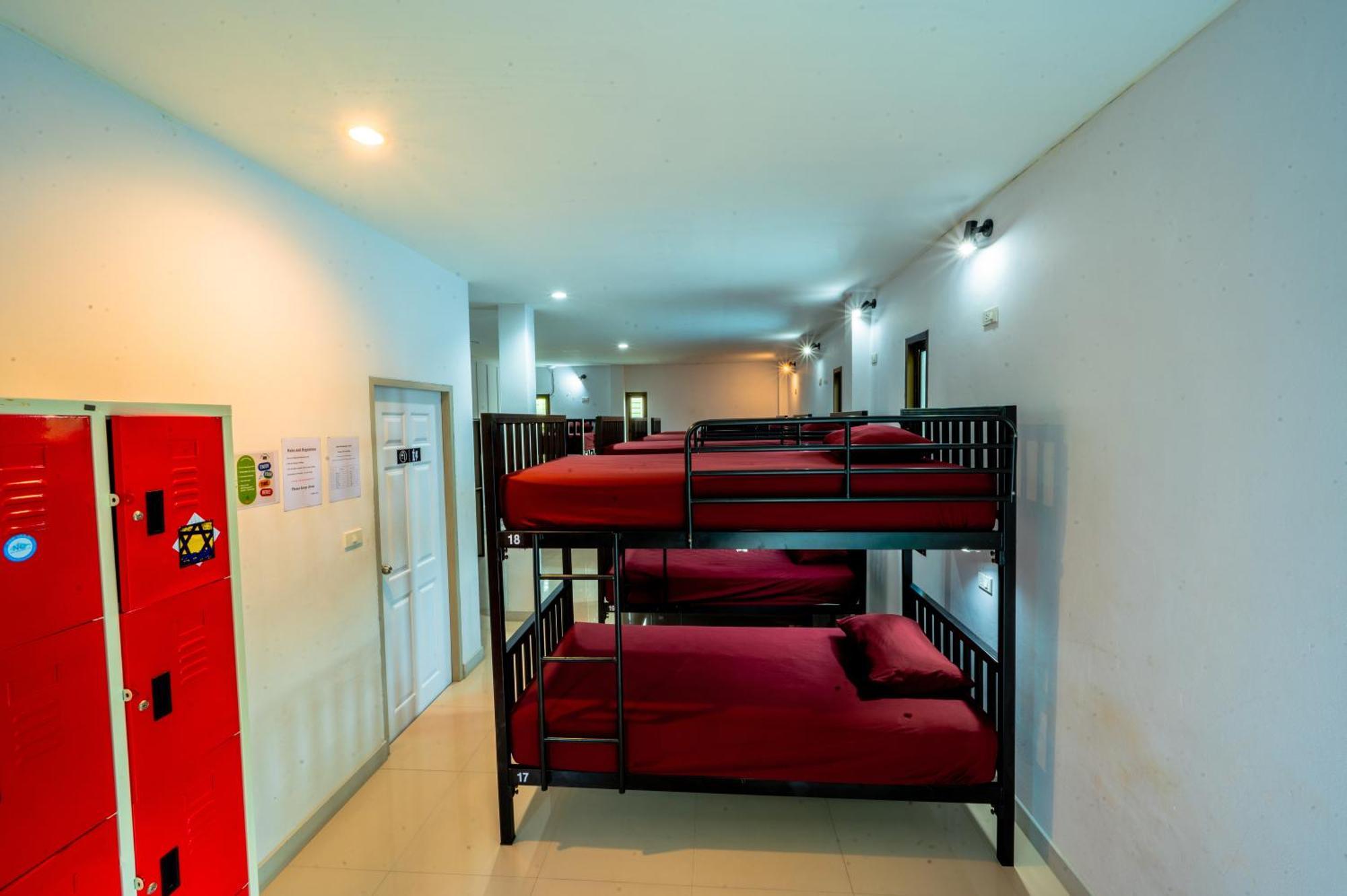 Samui Backpacker Hotel Банг-Рак Экстерьер фото