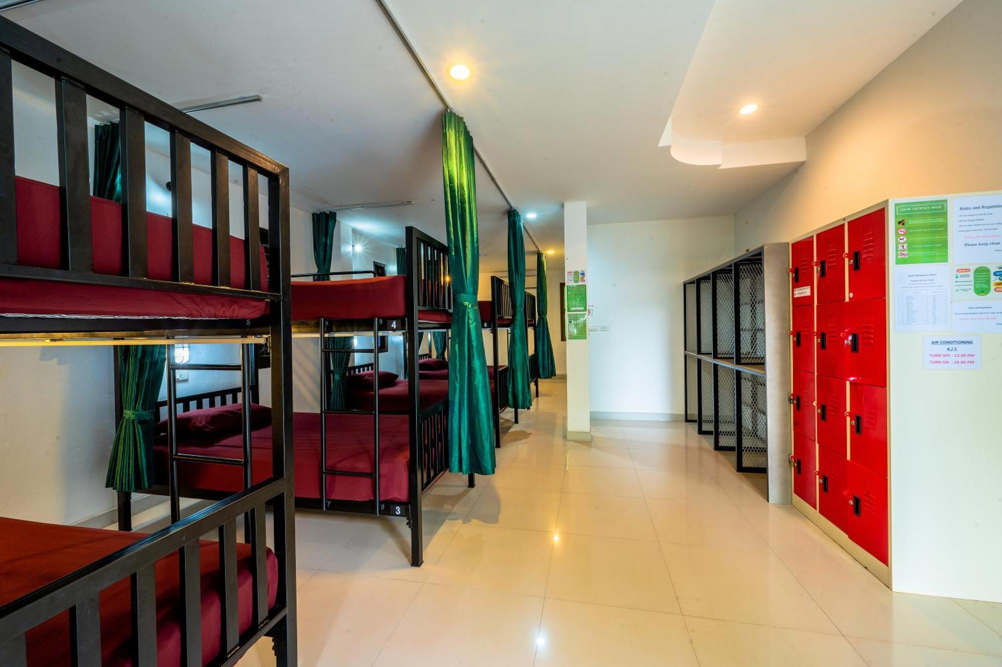 Samui Backpacker Hotel Банг-Рак Экстерьер фото